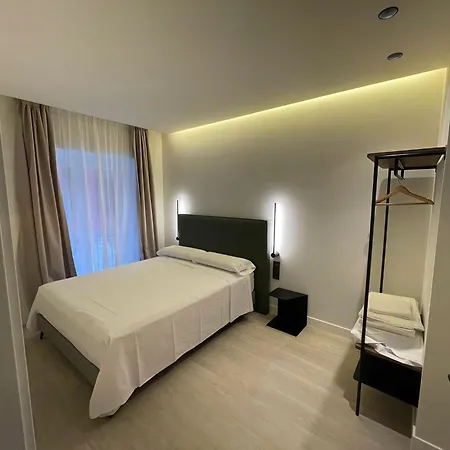 Edificio Reyes Catolicos Alicante Centro By Renthas Room photo